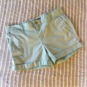 Banana Republic 4” Chino Shorts Women’s 8 Light Aqua Blue